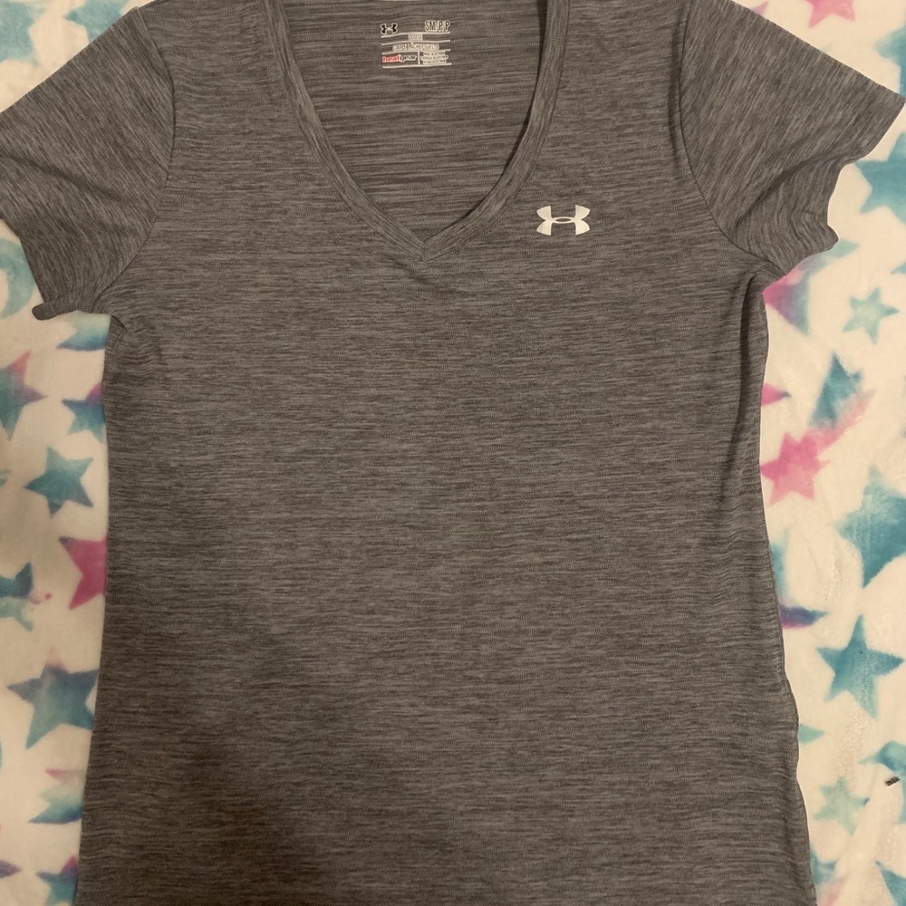 Under armor shirt